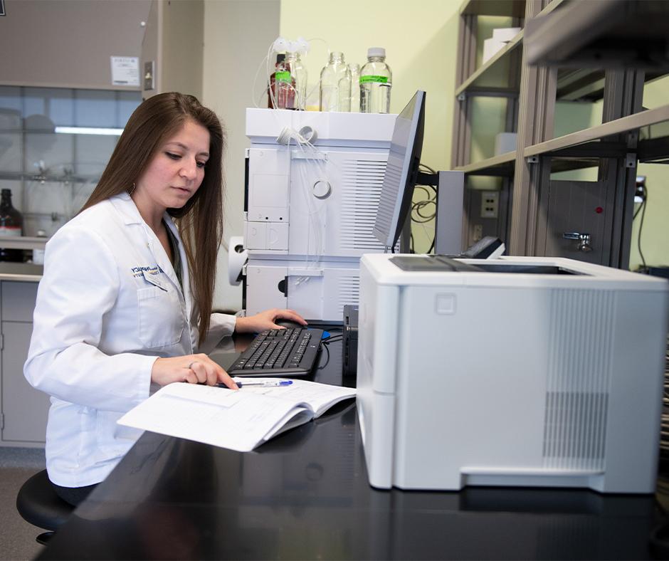 Pharmacy graduate student in the lab.